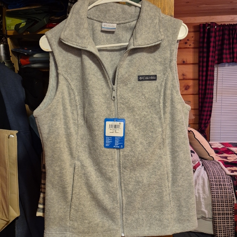 Columbia Gray Fleece Vest